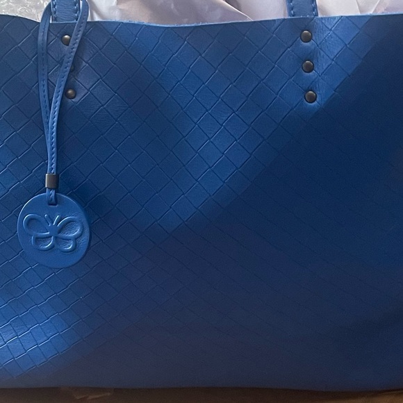 Authentic Bottega Veneta Intrecciato-Mirage Large Tote EUC - Picture 9 of 16